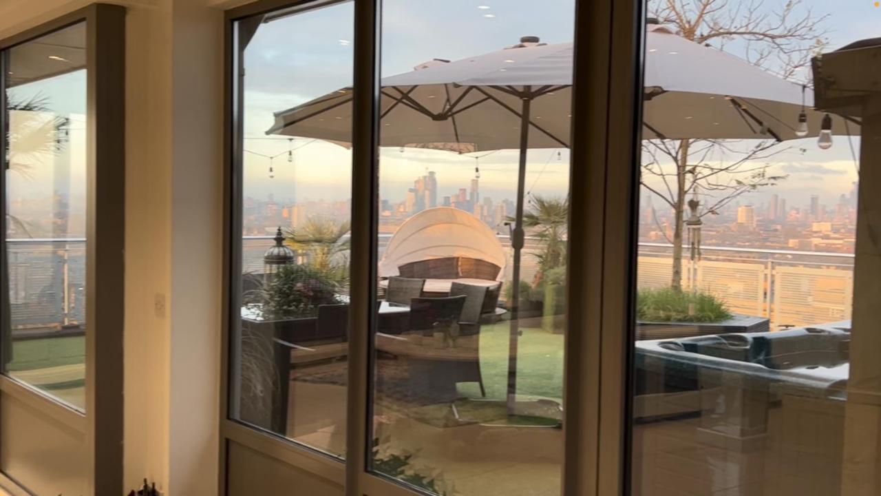 The London Skyline Penthouseアパートメント エクステリア 写真