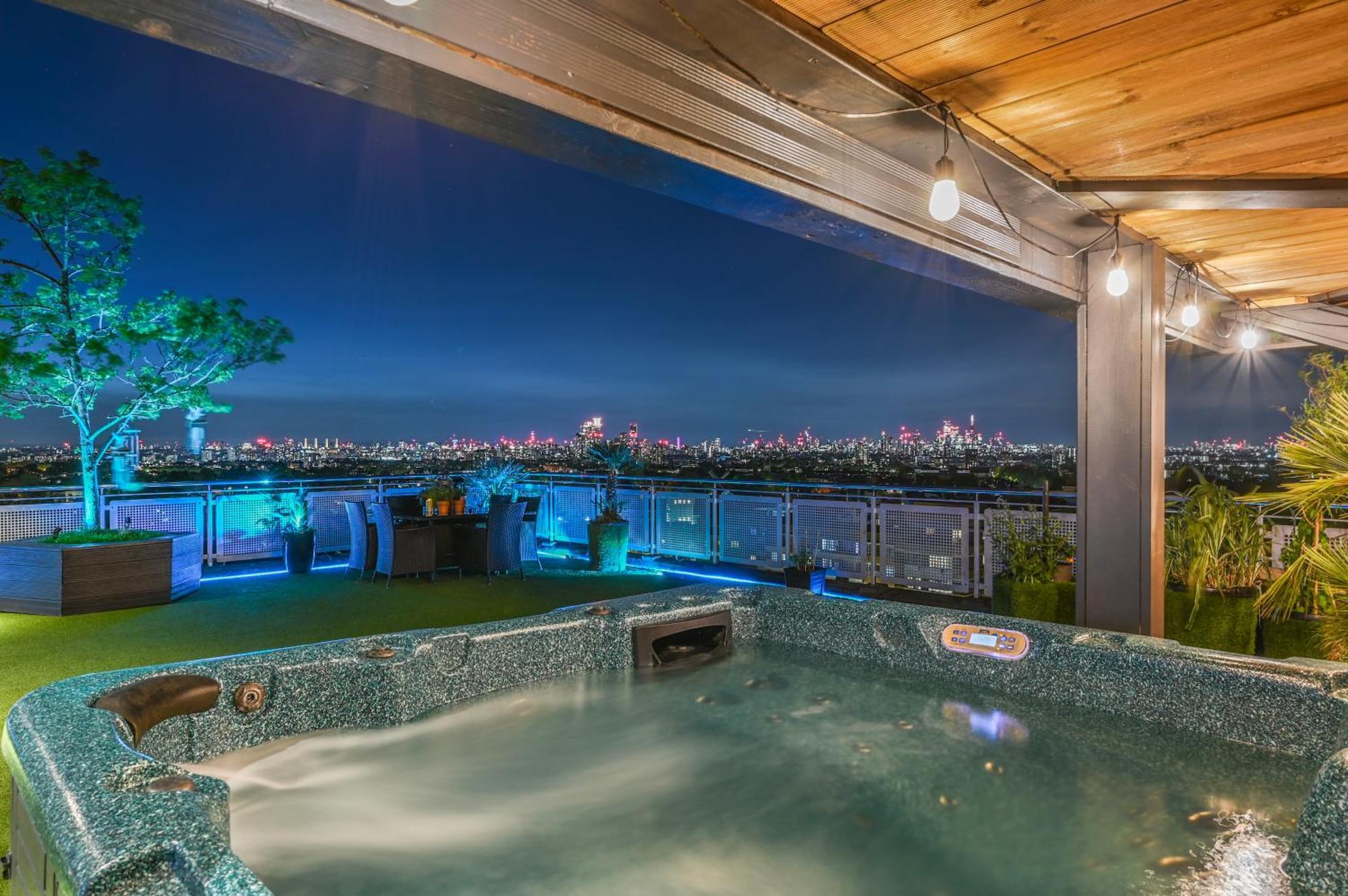 The London Skyline Penthouseアパートメント エクステリア 写真